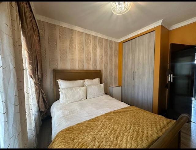 3 BEDROOM HOUSE FOR SALE IN LEONDALE